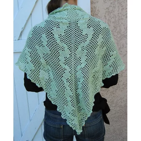 Katarina - crochet shawl