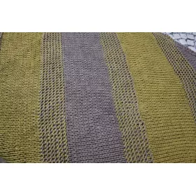 Stina - knitted blanket