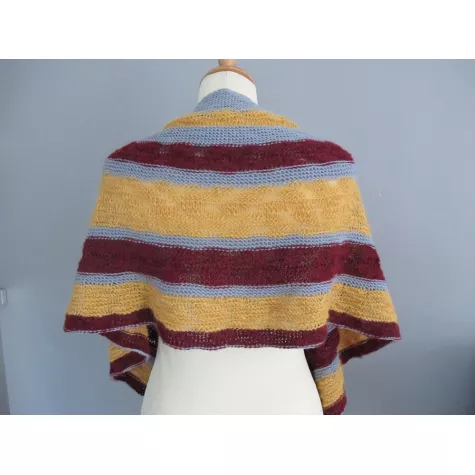 Sibylla - knitted shawl