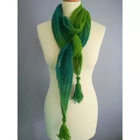 Vera - knitted scarf