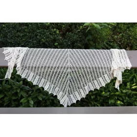 Candide - crochet shawl